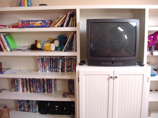 Lot's Of Video Tapes And Entertainment Equipment.JPG