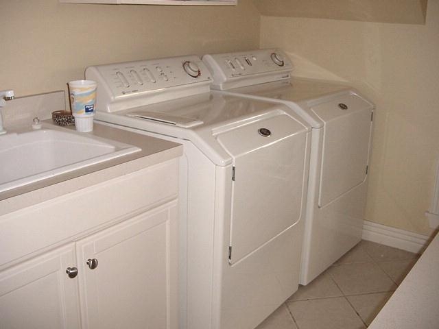 Matching Washer And Dryer.JPG